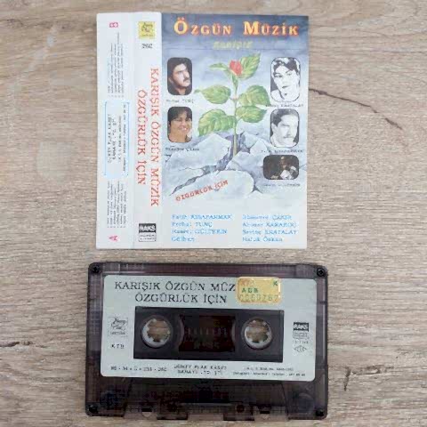 ÖZGÜN MÜZİK KARIŞIK - ÖZGÜRLÜK İÇN KASET