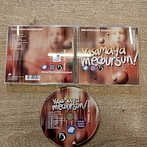 BULUTSUZLUK ÖZLEMİ - YAŞAMAYA MECBURSUN CD